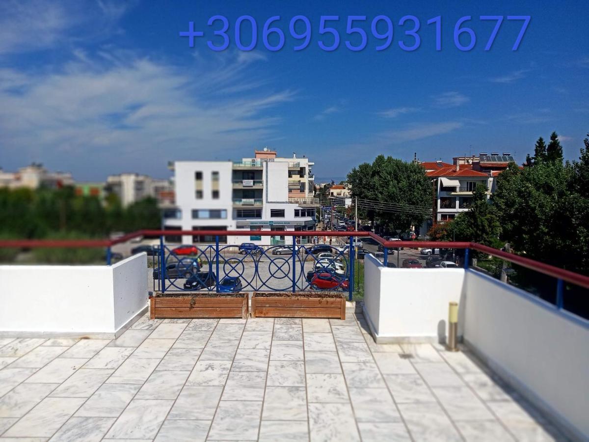 Golden Sky 1 Apartment Peraia  Luaran gambar