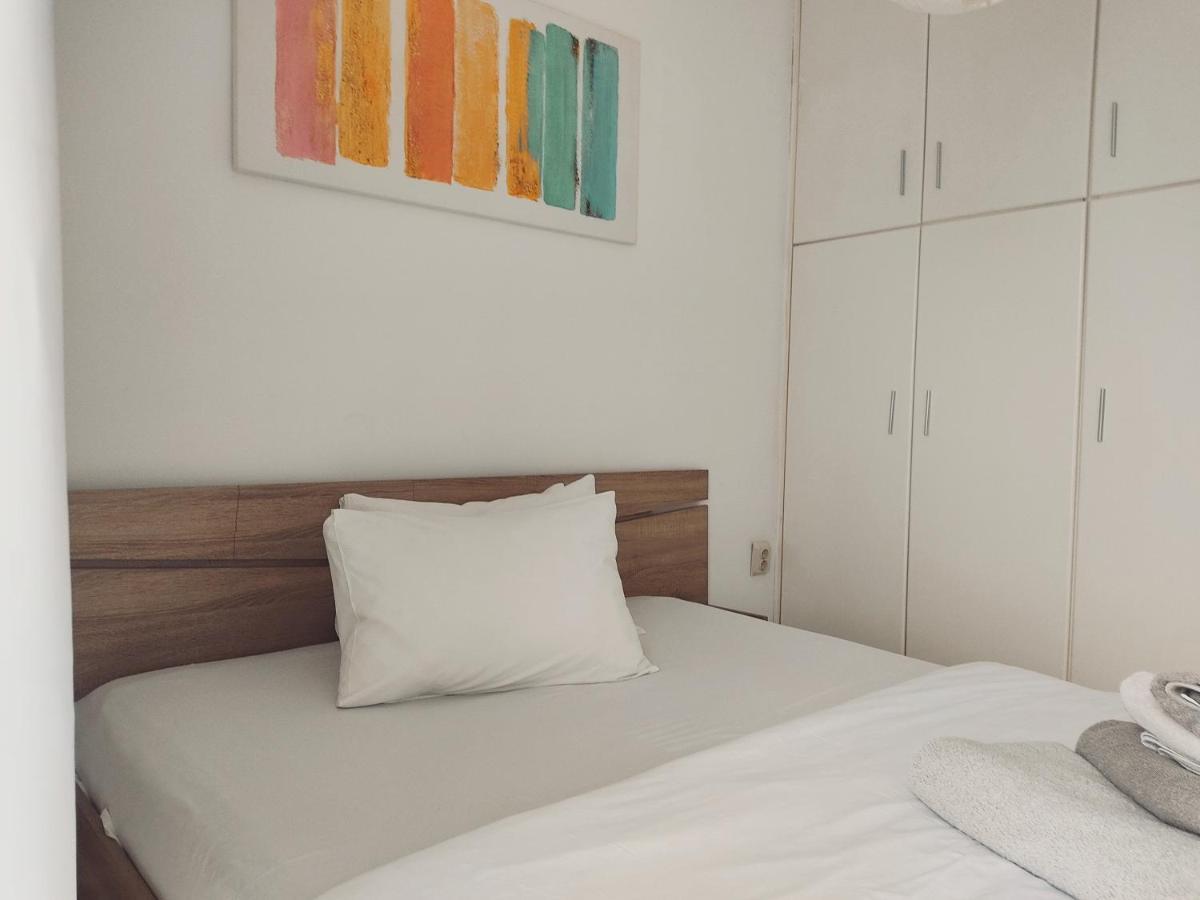 Golden Sky 1 Apartment Peraia  Luaran gambar