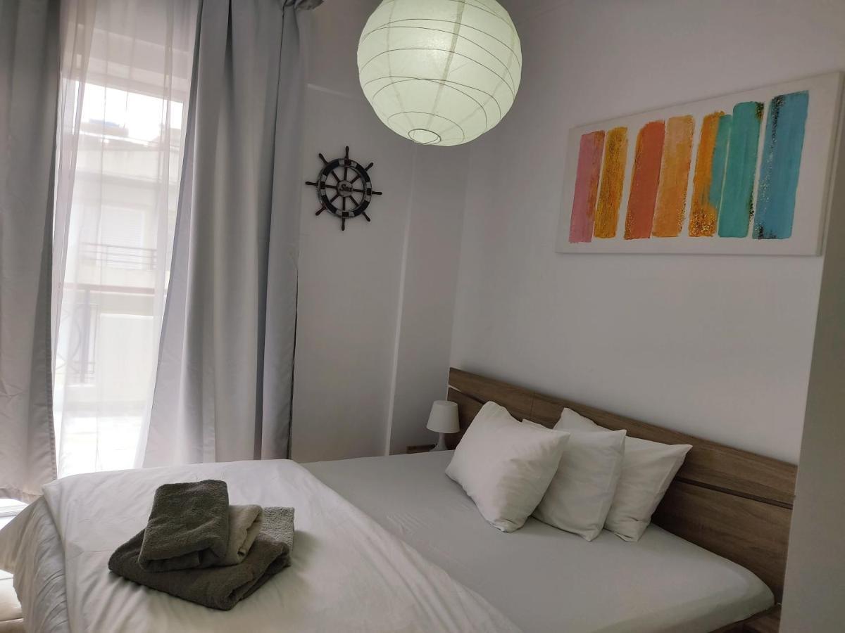 Golden Sky 1 Apartment Peraia  Luaran gambar